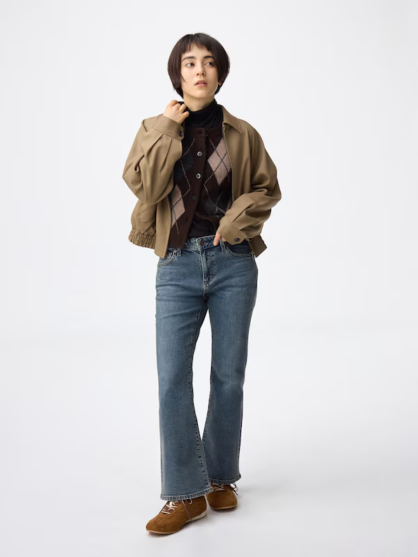 GU | Slim Flared Jeans- Philippines Pasabuy